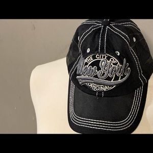 Black y2k hat
